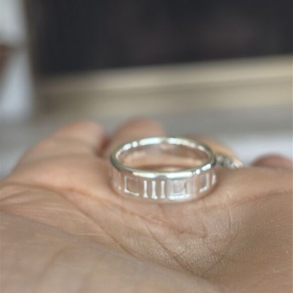 Tiffany & Co. Atlas 925 Sterling Silver Ring - Picture 10 of 11